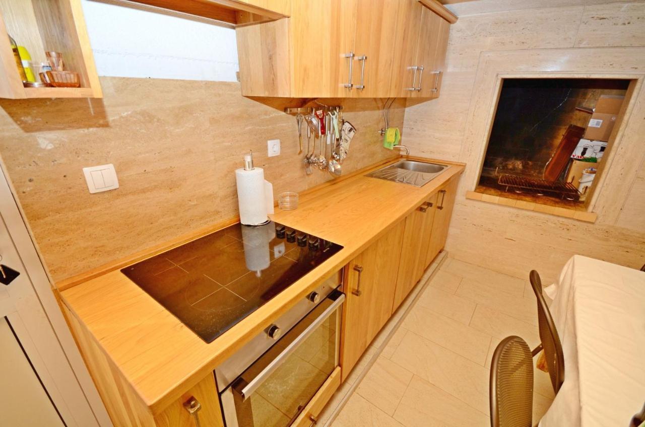 Apartment Jerka ซูเปตาร์ ภายนอก รูปภาพ