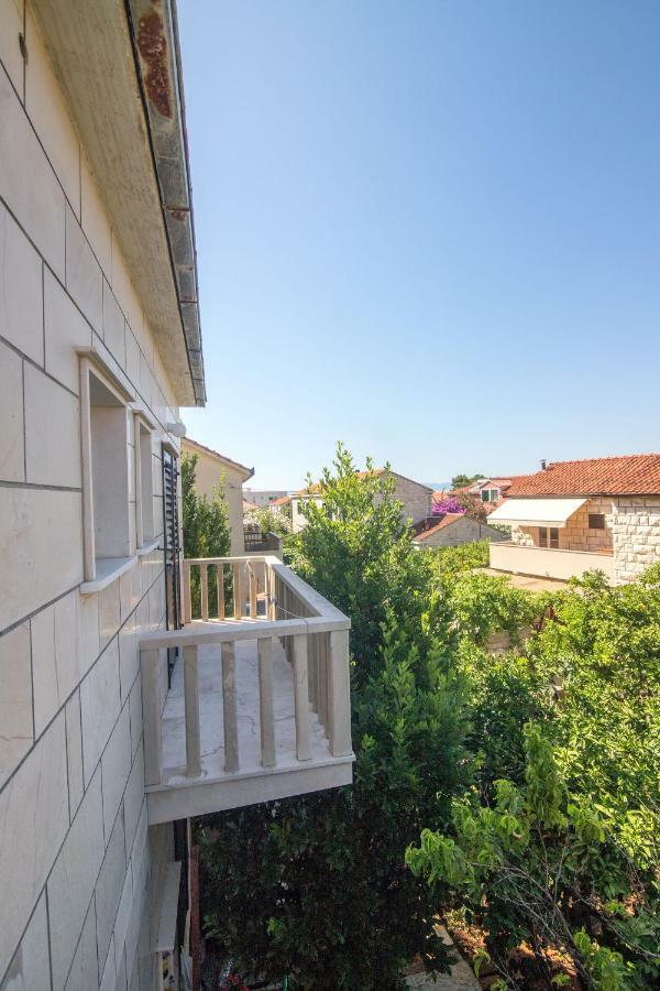 Apartment Jerka ซูเปตาร์ ภายนอก รูปภาพ